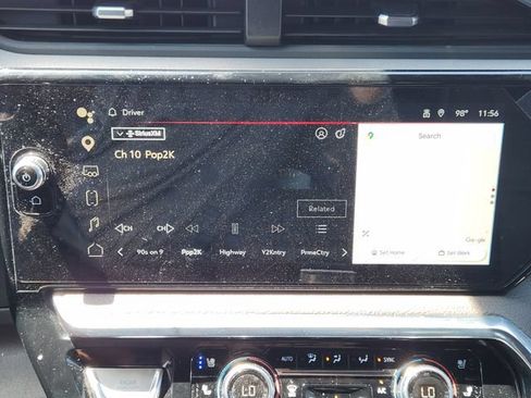 Used 2023 GMC Sierra 1500 Denali w/ Denali Reserve Package AWD/4WD image 15