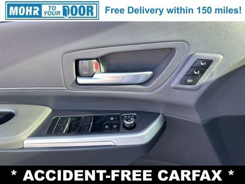 Used 2023 Toyota Sienna XSE image 24