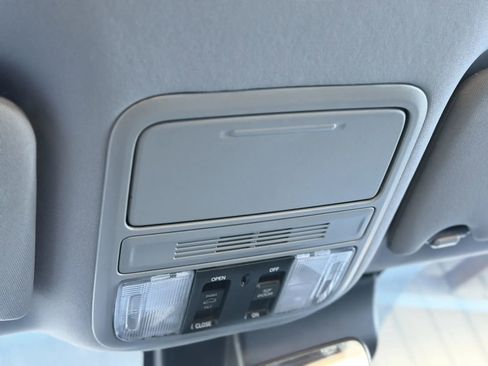 Used 2022 Honda Pilot Special Edition image 40