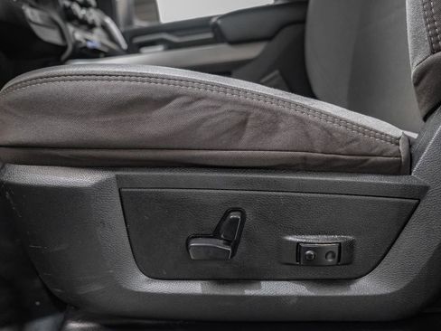 Used 2024 RAM 2500 Big Horn w/ Off Road Package image 33