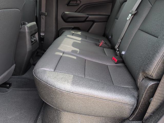 New 2026 Chevrolet Colorado Trail Boss AWD/4WD image 7