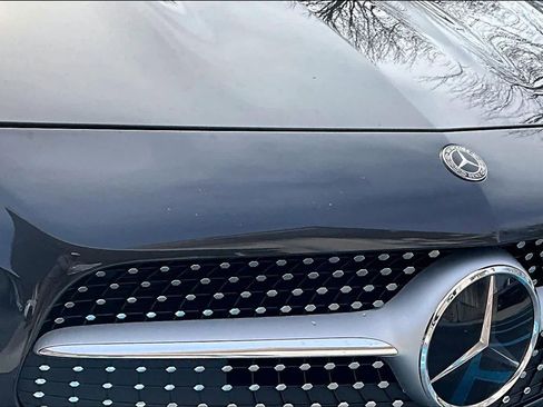 Used 2020 Mercedes-Benz SL 550 image 28