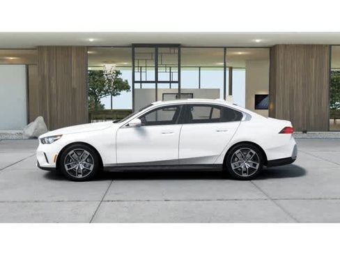 New 2027 BMW 530i xDrive AWD/4WD image 4