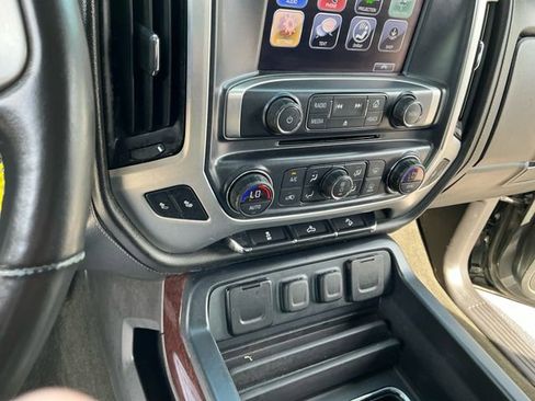 Used 2017 GMC Sierra 1500 SLE w/ SLE Value Package AWD/4WD image 31
