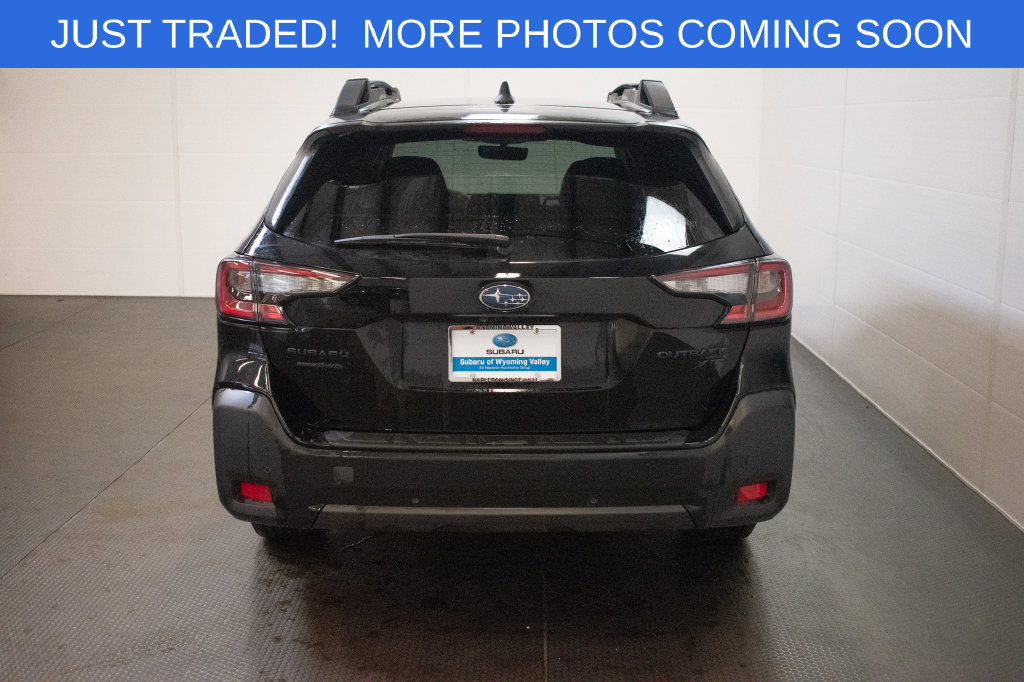 Used 2025 Subaru Outback Onyx Edition XT AWD/4WD image 5