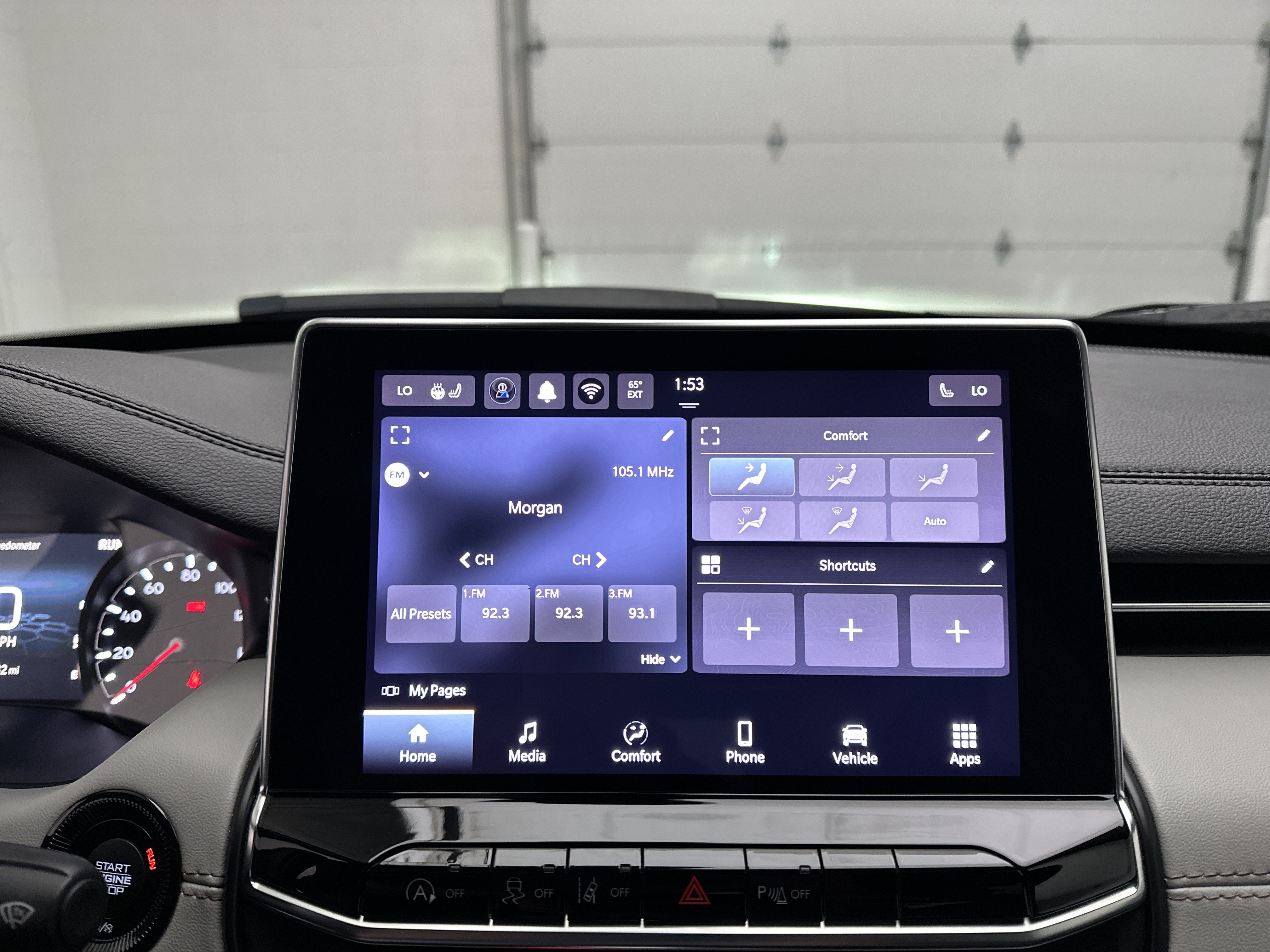 Used 2025 Jeep Compass Limited AWD/4WD image 29