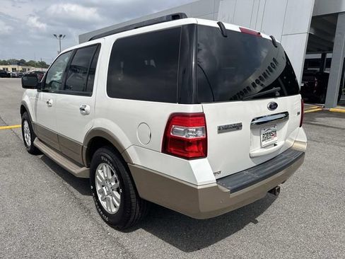 Used 2014 Ford Expedition XLT w/ Equipment Group 202A RWD image 7