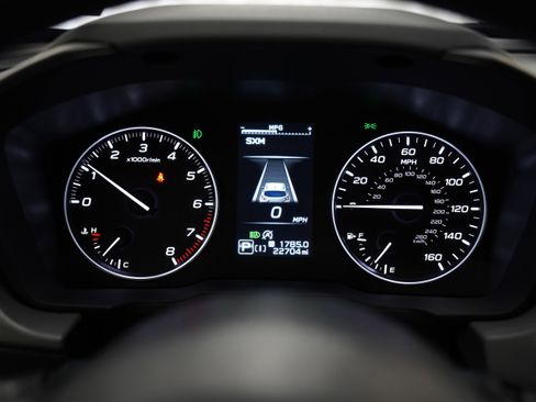 Used 2024 Subaru Crosstrek 2.0i Premium image 21