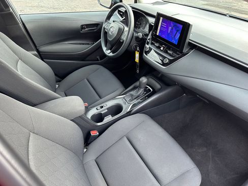 Used 2024 Toyota Corolla LE image 27