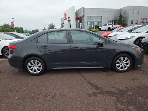 Certified 2024 Toyota Corolla LE FWD image 2