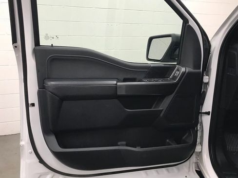 Used 2022 Ford F150 XLT w/ Equipment Group 302A High image 9