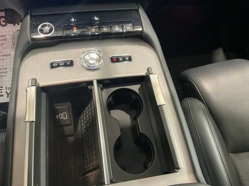 Used 2025 Lincoln Navigator L Reserve AWD/4WD image 22