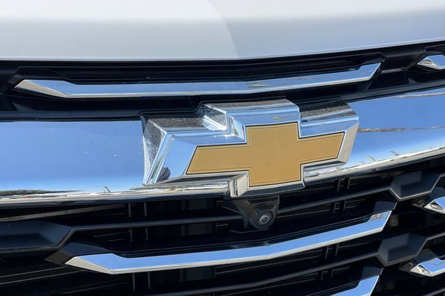 Used 2025 Chevrolet Equinox LT w/ Convenience Package II FWD image 37