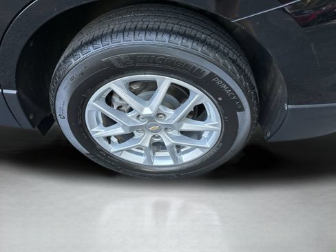 Used 2024 Chevrolet Equinox LT FWD image 29
