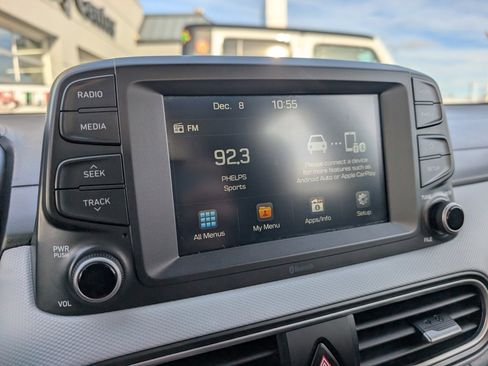 Used 2020 Hyundai Kona SE image 23