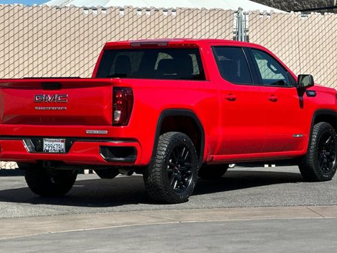 Certified 2023 GMC Sierra 1500 Elevation RWD image 4