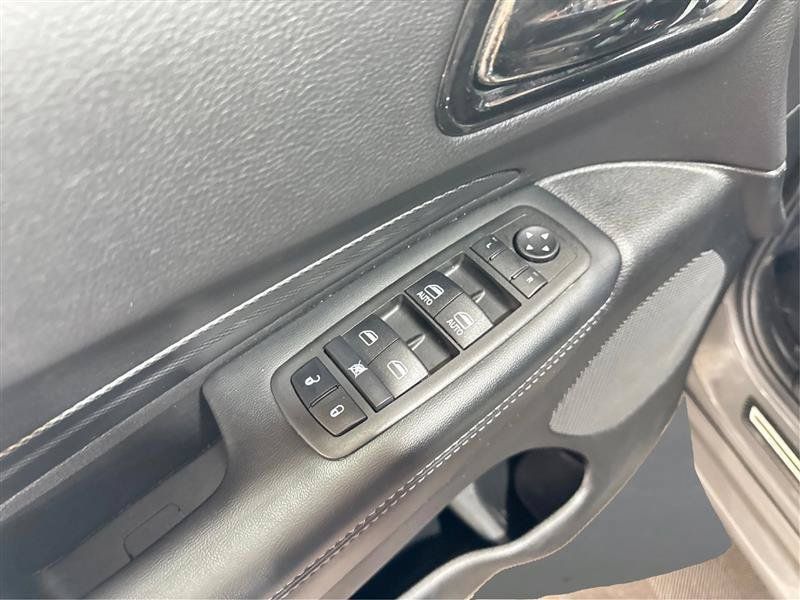 Used 2022 Dodge Durango GT AWD/4WD image 32