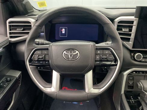 Used 2025 Toyota Tundra Platinum AWD/4WD image 16