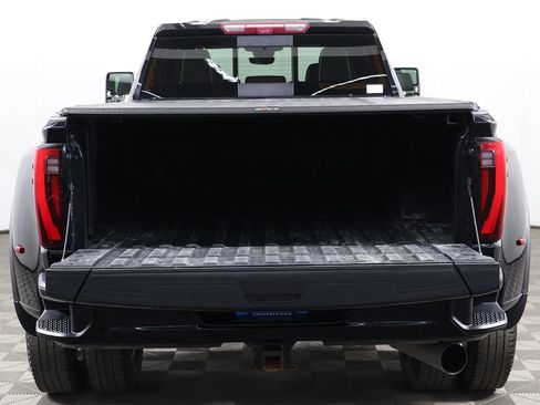 Used 2024 GMC Sierra 3500 Denali Ultimate AWD/4WD image 24