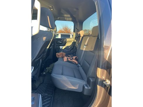 Used 2015 Chevrolet Silverado 2500 LT w/ LT Convenience Package image 10