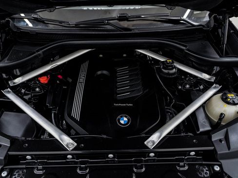 Used 2020 BMW X5 xDrive40i w/ Premium Package image 28