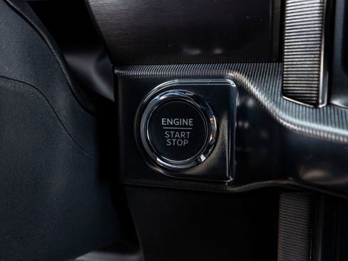 Used 2025 Ford F150 Platinum w/ FX4 Off-Road Package image 23