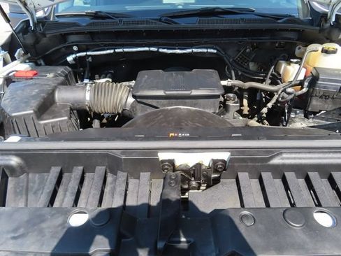 Used 2022 GMC Sierra 2500 Pro w/ Convenience Package AWD/4WD image 11