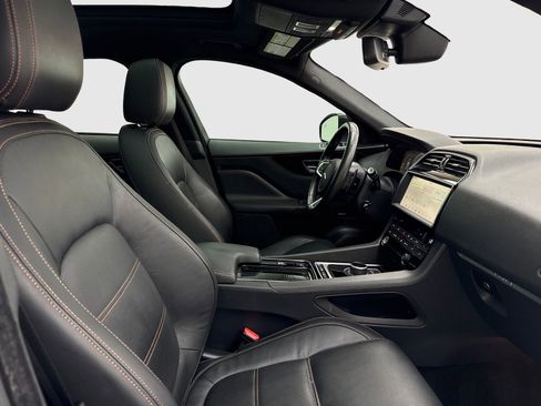 Used 2018 Jaguar F-PACE Prestige AWD/4WD image 43