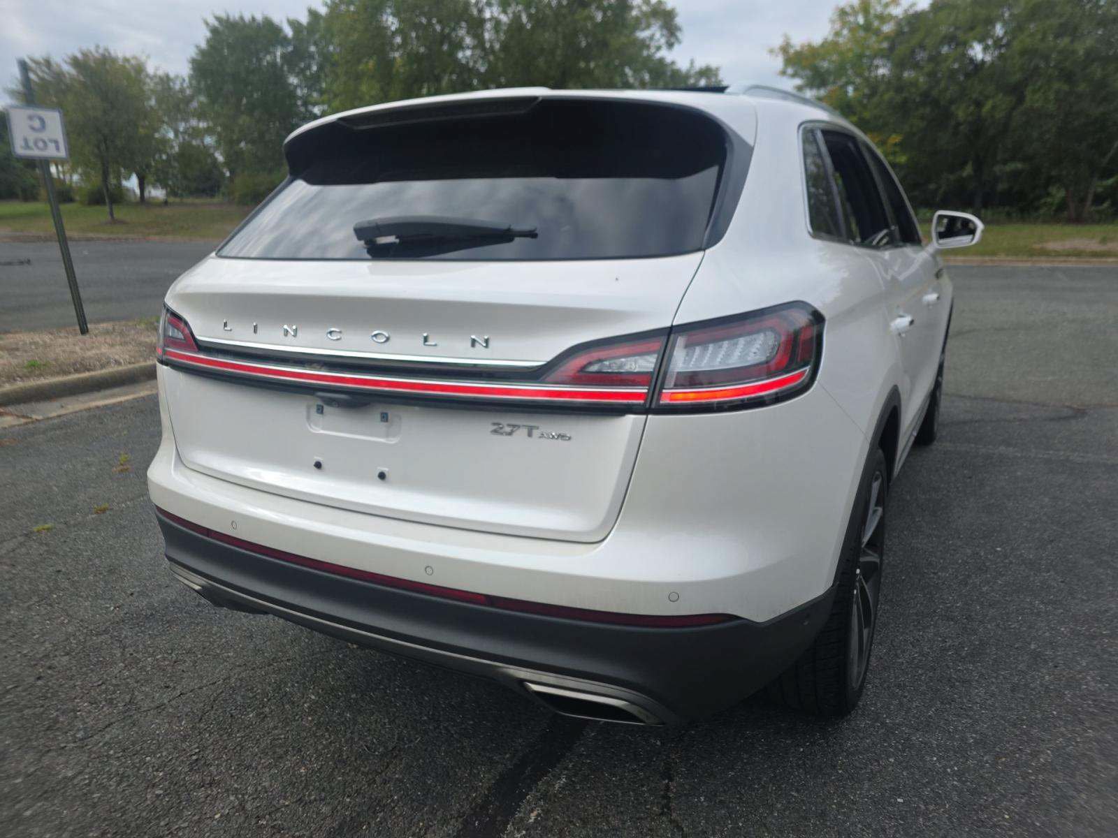 Used 2019 Lincoln Nautilus Reserve w/ Ultimate Package AWD/4WD image 4