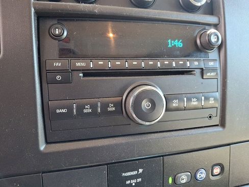 Used 2020 Chevrolet Express 3500 LS image 13