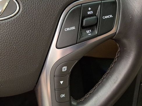 Used 2017 Hyundai Azera FWD image 22