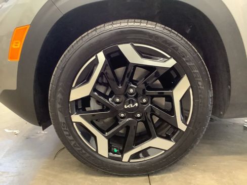 Certified 2024 Kia Seltos SX AWD/4WD image 19