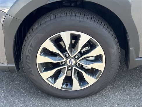 Certified 2025 Subaru Outback Limited image 48