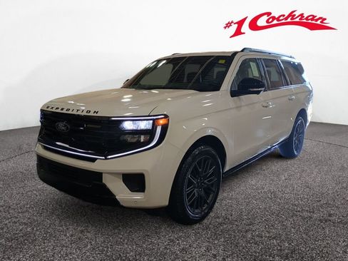 New 2025 Ford Expedition Max Platinum w/ Stealth Performance Package image 29