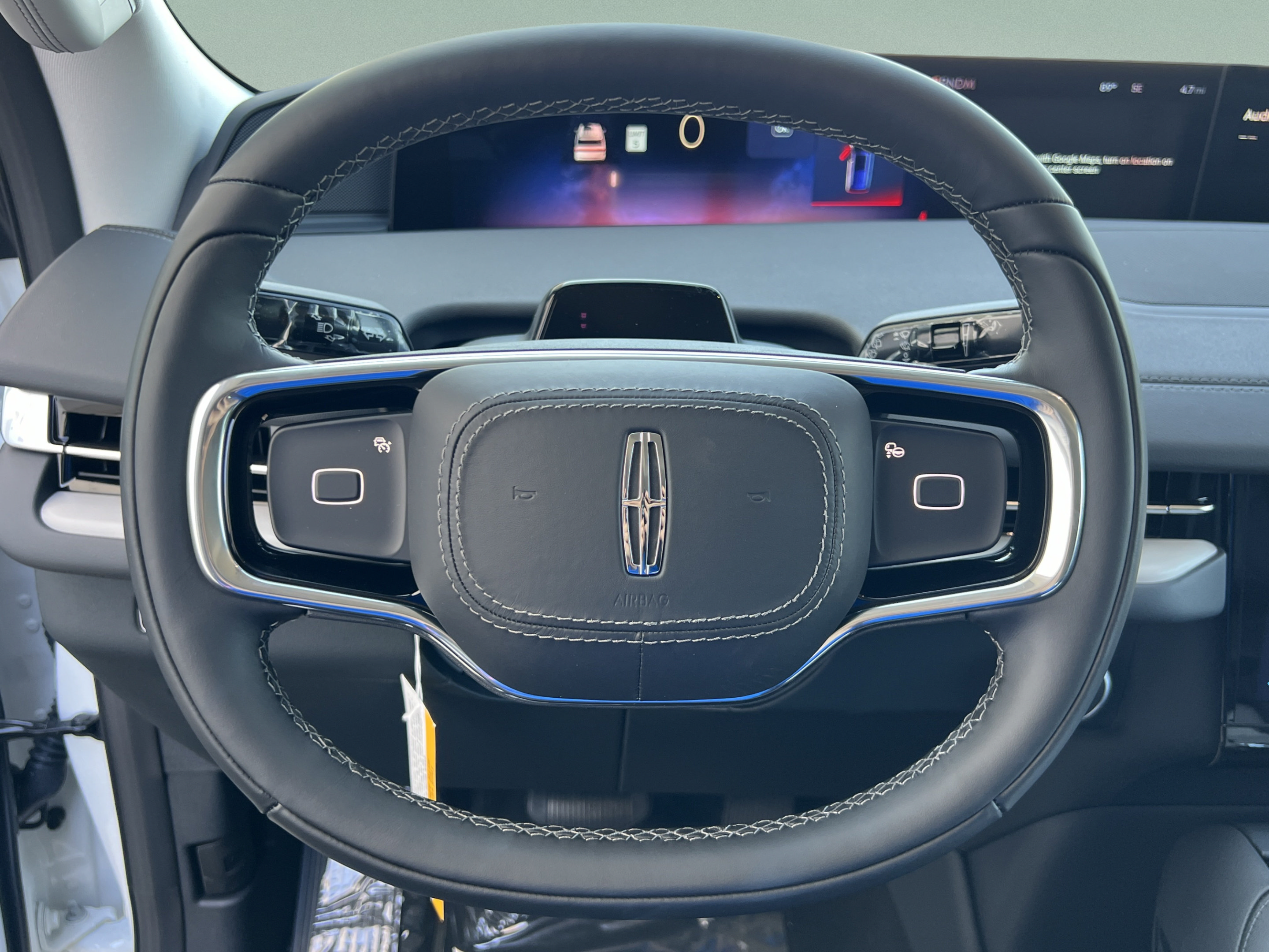 New 2027 Lincoln Navigator Premiere RWD image 11