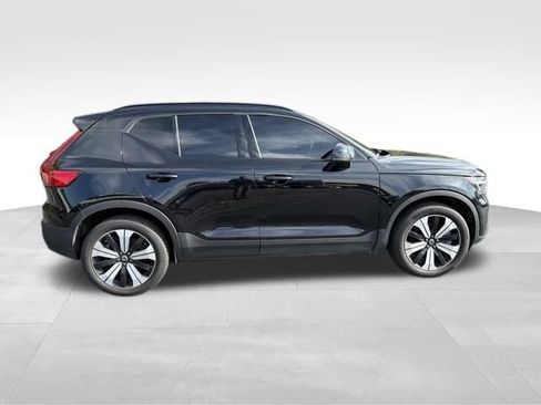 Used 2023 Volvo XC40 Recharge Plus AWD/4WD image 14