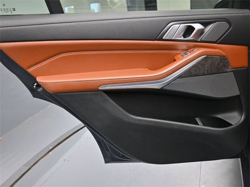 Used 2019 BMW X7 xDrive40i w/ Premium Package image 24