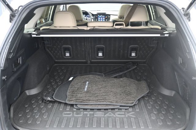 Used 2020 Subaru Outback Limited w/ Popular Package #2 AWD/4WD image 26