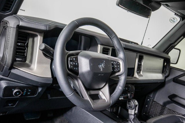 Used 2026 Ford Bronco Outer Banks AWD/4WD image 15