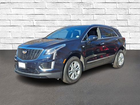 Certified 2022 Cadillac XT5 Luxury image 2