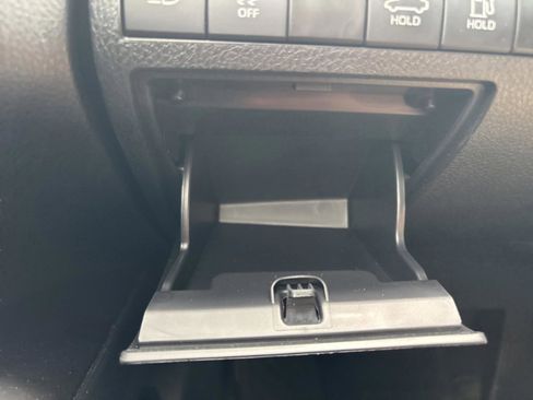 Used 2024 Toyota Camry LE image 21