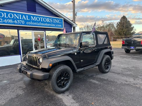 Used 2017 Jeep Wrangler Willys Wheeler image 2