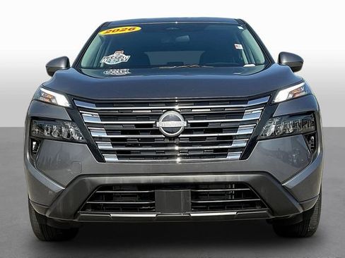 Used 2026 Nissan Rogue SV FWD image 2