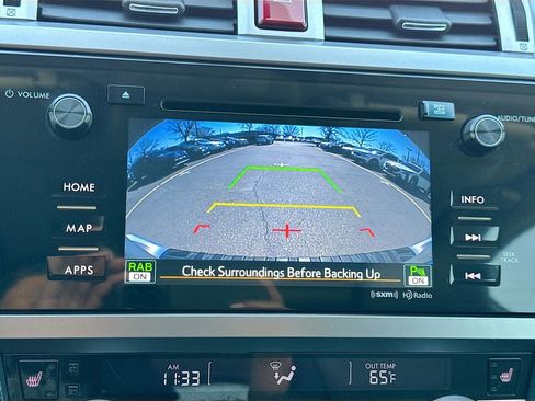 Used 2017 Subaru Outback 2.5i Limited image 18