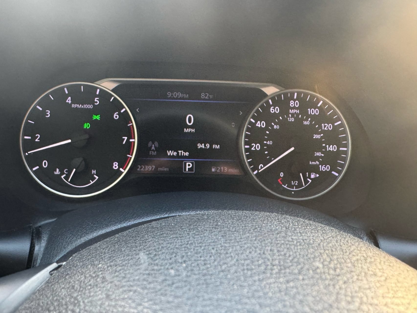 Used 2023 Nissan Sentra SR w/ SR Premium Package FWD image 14