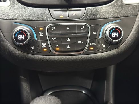 Used 2024 Chevrolet Malibu LT image 27