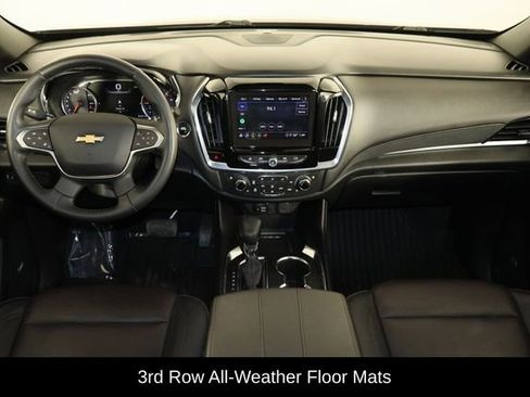 Used 2023 Chevrolet Traverse High Country image 13