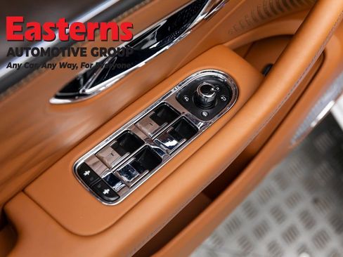 Used 2023 Bentley Flying Spur W12 AWD/4WD image 16