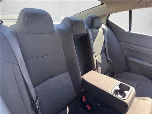 Used 2024 Nissan Altima 2.5 SV image 26