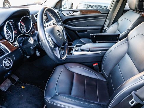 Used 2013 Mercedes-Benz ML 350 4MATIC image 5